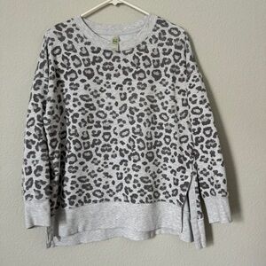 GreenTea Animal Print Sweatshirt